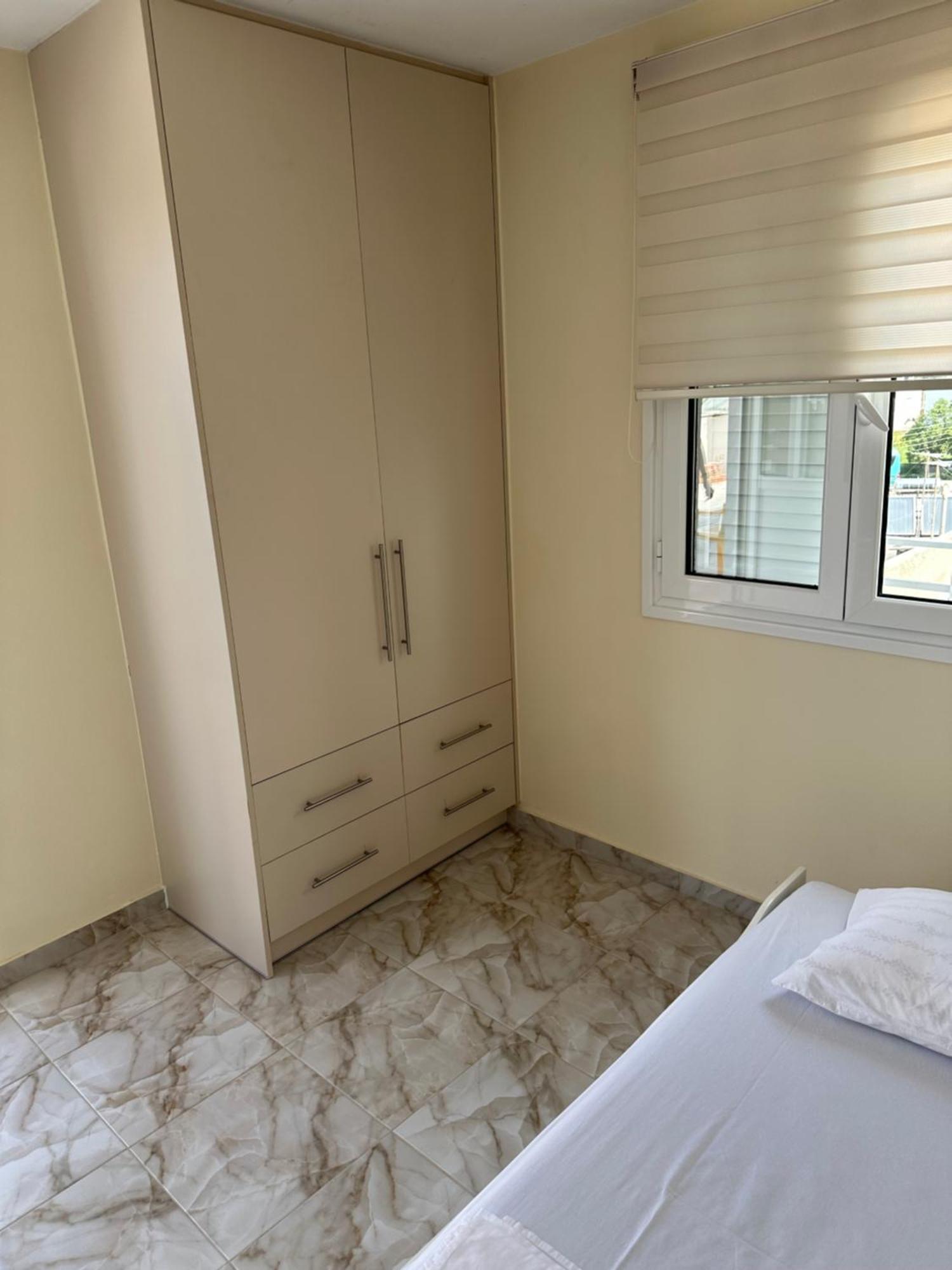 Eretria Apartment Luaran gambar